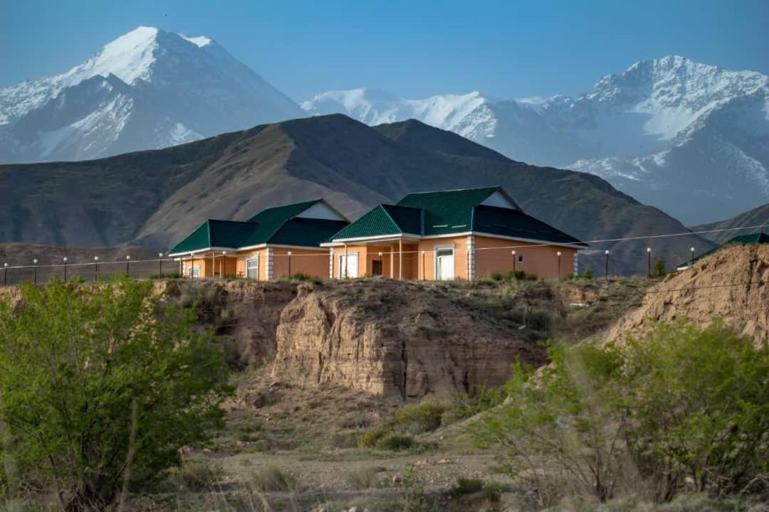 Paradise Tamga Exterior photo
